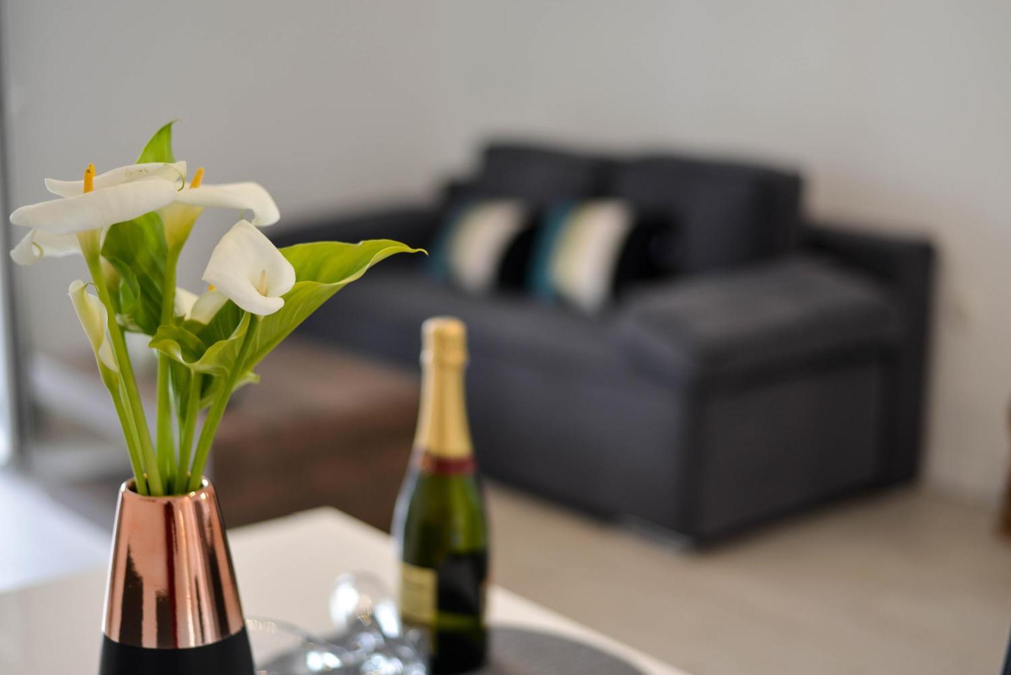 Apartments Mavra-ククリカ エクステリア 写真
