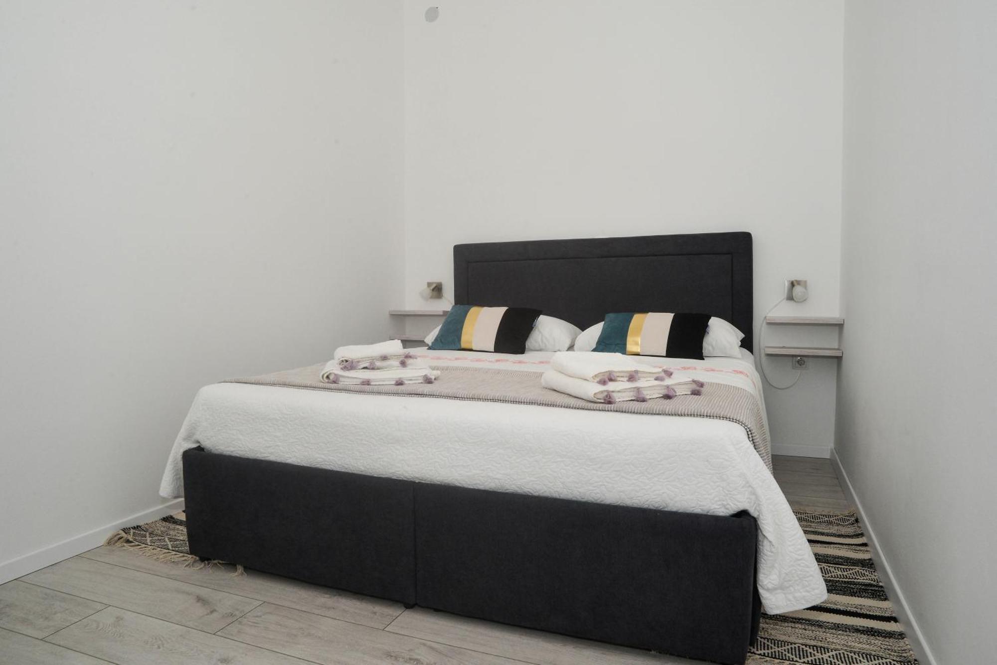 Apartments Mavra-ククリカ エクステリア 写真