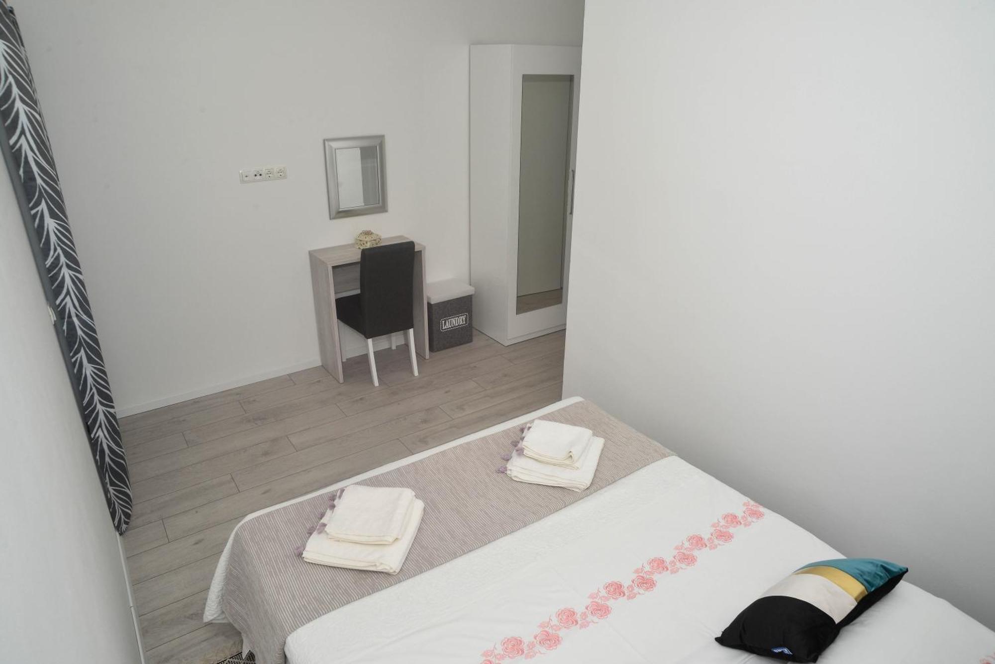 Apartments Mavra-ククリカ エクステリア 写真